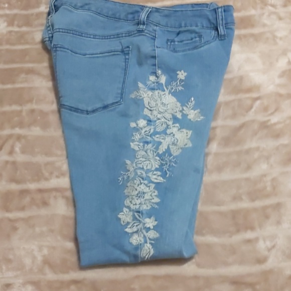 High Rise Jegging - Picture 4 of 6